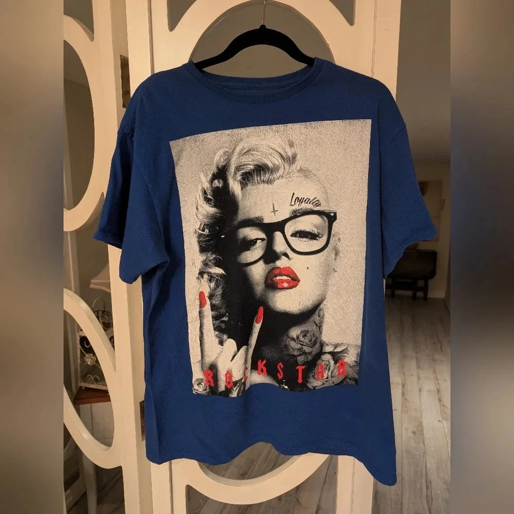 Marilyn Monroe  T-shirt large